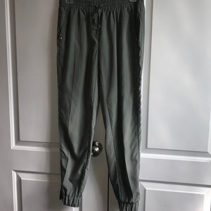 White House | Black Market Jogger Pant